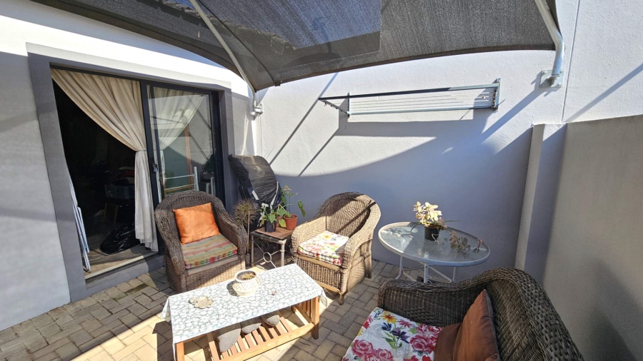 2 Bedroom Property for Sale in Ifafi North West